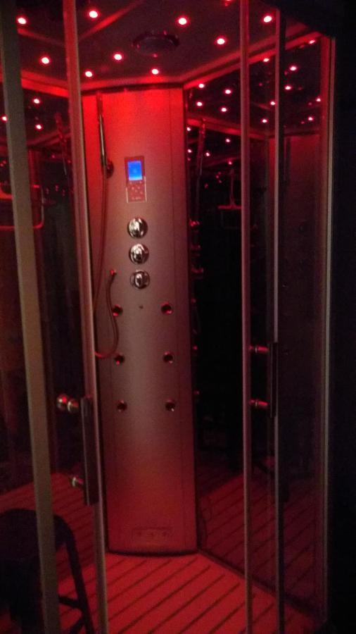 Le Haut Village Chambre D'Hotes Mobi-Loft Cosy Sauna ,Douche ,Chromotherapie Arrest Buitenkant foto